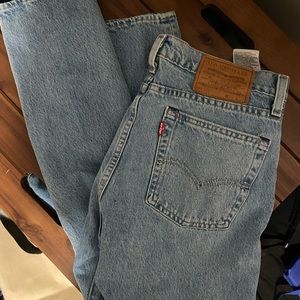 Levi 510 light wash jeans